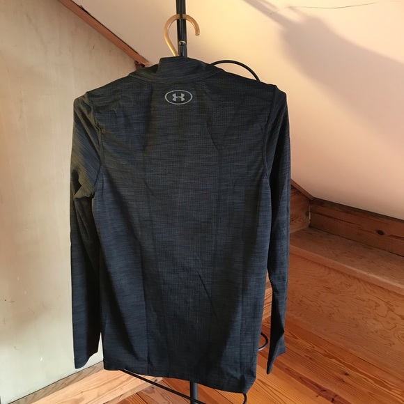 Under Armour Heather Grey Black Long Sleeve Half Zip Top, EUC, S - Picture 2 of 13